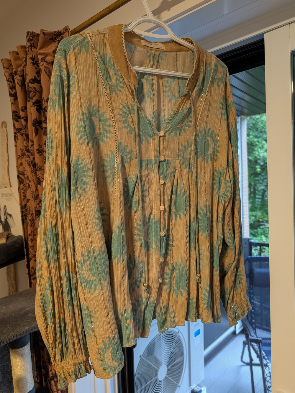 Last Queen -Print Button Front Blouse in Tan and Teal - Lightweight Women's Top